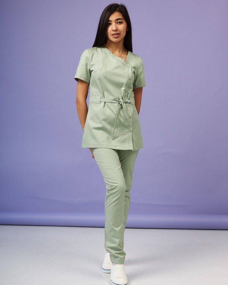 Uniforme Naomi