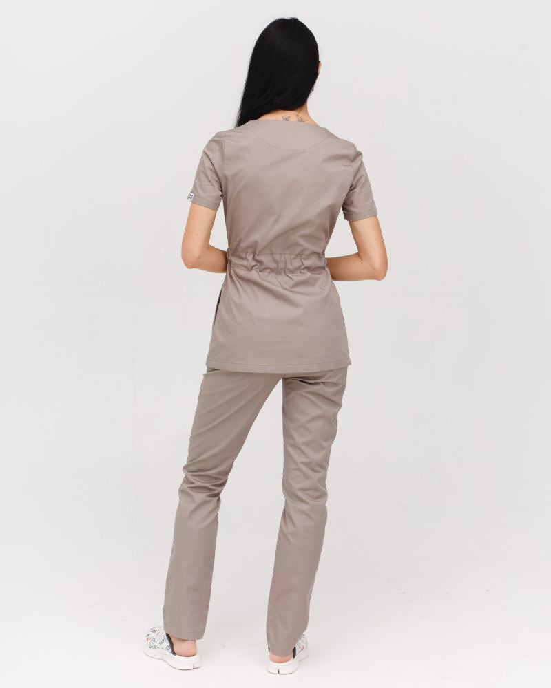 Uniforme Naomi