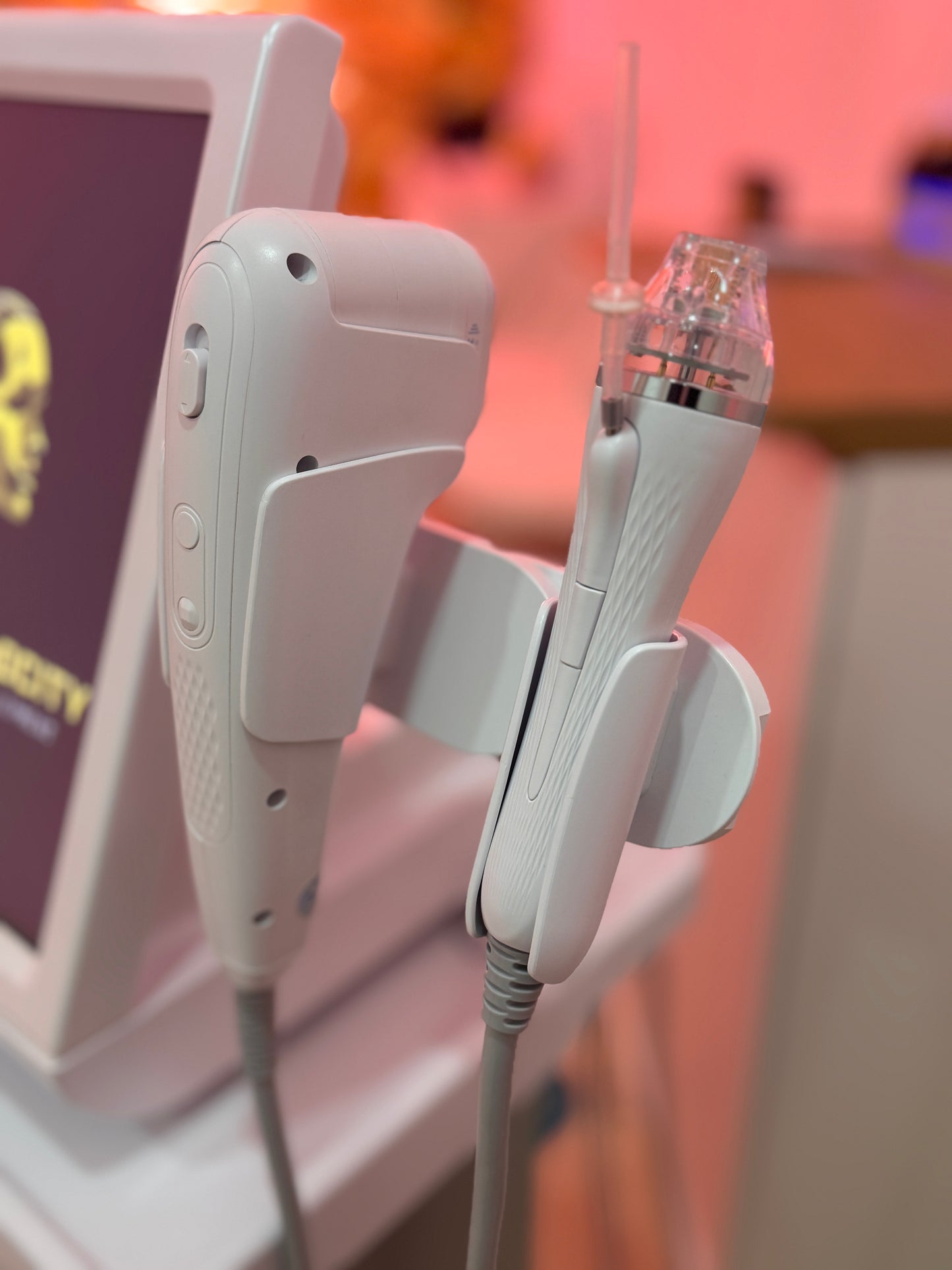 Hifu BEAUTYTECNOCITY com RF Microagulhada+Liposonic+Booster